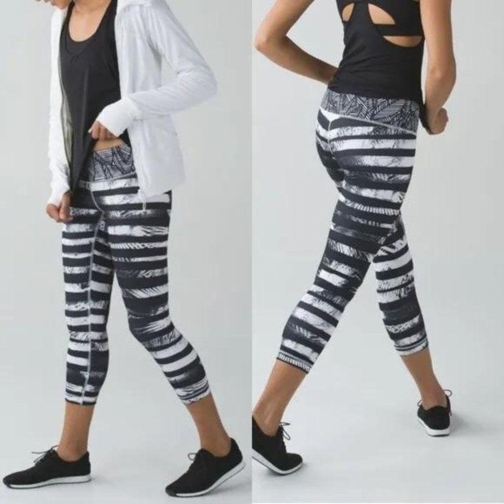 Lululemon black and white stripped capri leggings size 4
